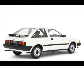 Alfa Romeo Arna 1.3 TI 1984 Blanc capodimonte Laudoracing 1:18 Resinemodell (Türen, Motorhaube... nicht zu öffnen!)